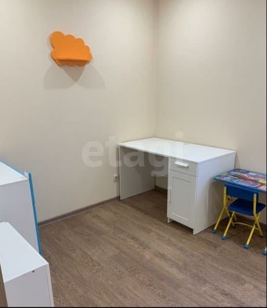 
  Продается 3-комн. квартира, 74.3 м², Большевистская ул, д. 100
. Фото 4.