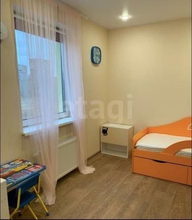 
  Продается 3-комн. квартира, 74.3 м², Большевистская ул, д. 100
. Фото 6.