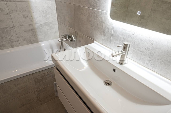
  Продается 1-комн. квартира, 41.3 м², ЖК Аквамарин, дом 3
. Фото 15.