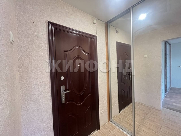 
  Продается 1-комн. квартира, 28 м², Серафимовича ул, д. 14
. Фото 6.