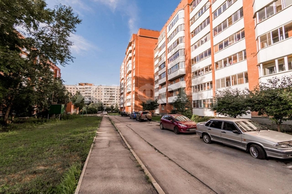 
  Продается 1-комн. квартира, 37.2 м², Петухова ул, д. 130/1
. Фото 1.