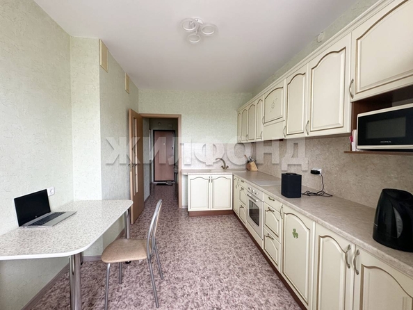 
  Продается 2-комн. квартира, 53.5 м², Петухова ул, д. 14/5
. Фото 2.