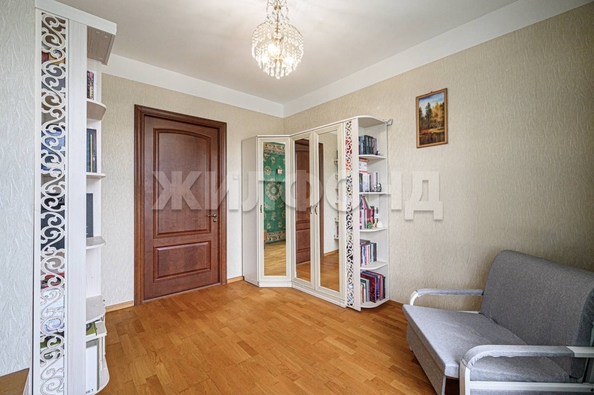 
  Продается 3-комн. квартира, 71.8 м², Красный пр-кт, д. 62
. Фото 8.