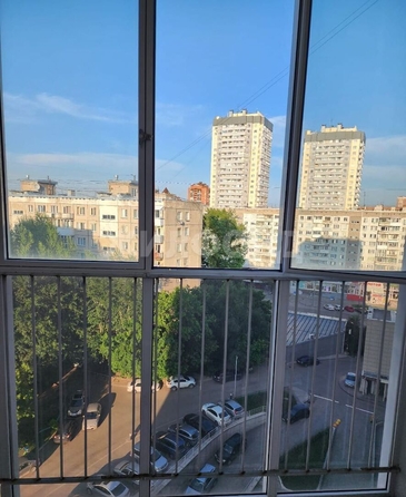 
  Сдается 1-комн. квартира, 39 м², Бориса Богаткова ул, д. 201/3
. Фото 3.
