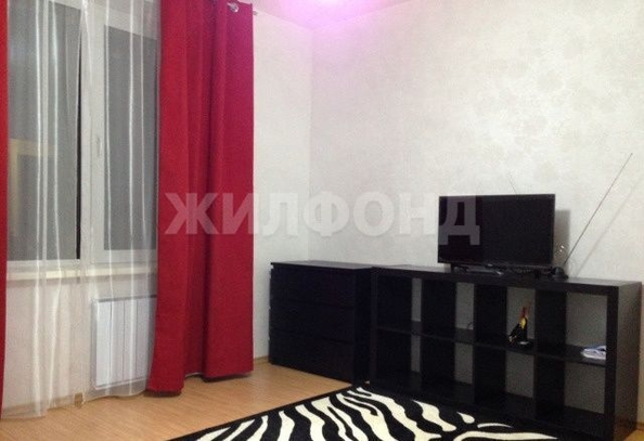 
  Сдается 1-комн. квартира, 33 м², Технопарковая ул, д. 5
. Фото 1.