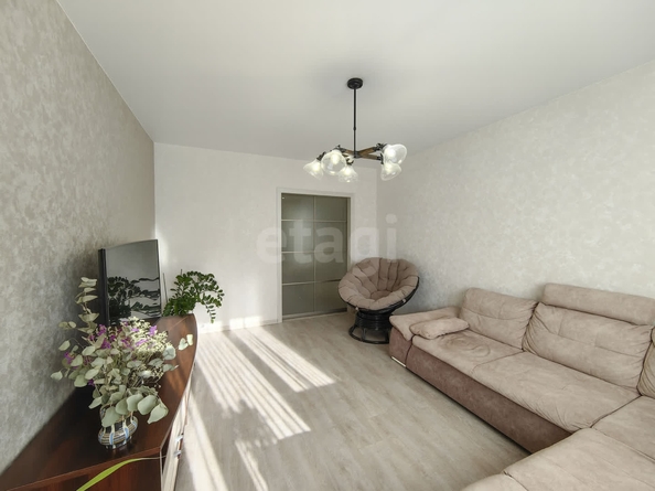 
  Продается 3-комн. квартира, 66.2 м², Свечникова ул, д. 6
. Фото 8.