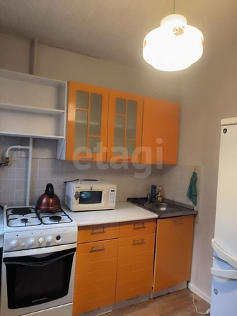 
  Сдается 2-комн. квартира, 72 м², Объединения ул, д. 15
. Фото 5.