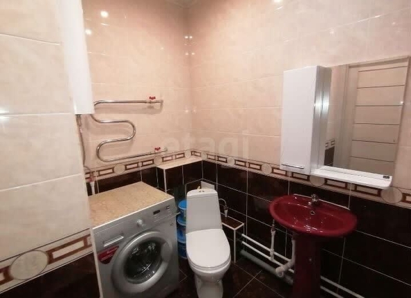
  Продается 1-комн. квартира, 35 м², Красный Факел ул, д. 25
. Фото 7.