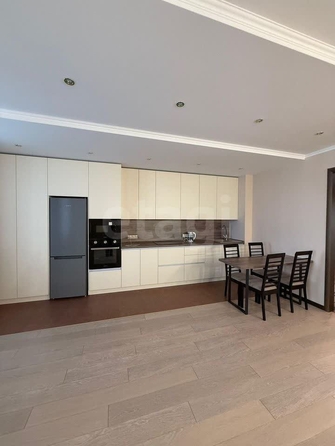 
  Сдается 2-комн. квартира, 90 м², Дзержинского пр-кт, д. 1/1
. Фото 2.