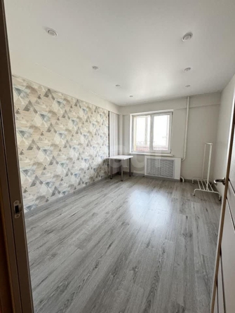 
  Сдается 3-комн. квартира, 77 м², Кирова ул, д. 108
. Фото 8.