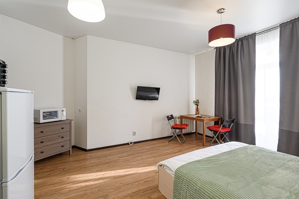 
  Сдам посуточно 1-комн. квартиру, 30 м², Обская ул, д. 154
. Фото 4.