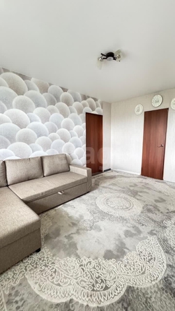 
  Продается 4-комн. квартира, 70.7 м², Доватора ул, д. 31
. Фото 9.