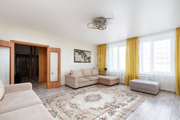 
  Сдается 3-комн. квартира, 130 м², Зыряновская ул, д. 55
. Фото 9.