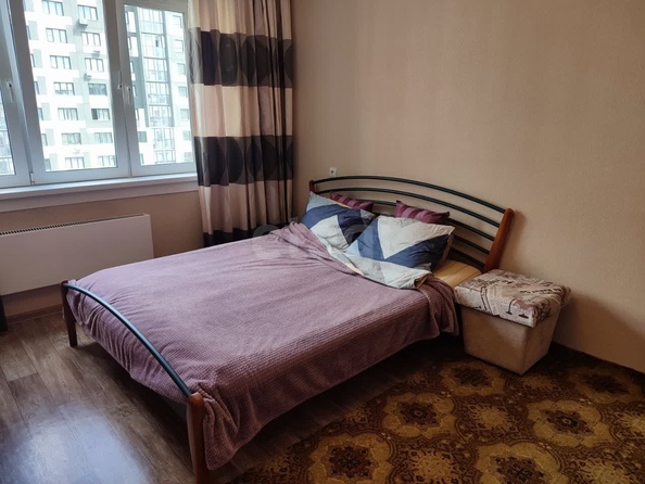 
  Сдается 1-комн. квартира, 36 м², Титова ул, д. 254
. Фото 2.
