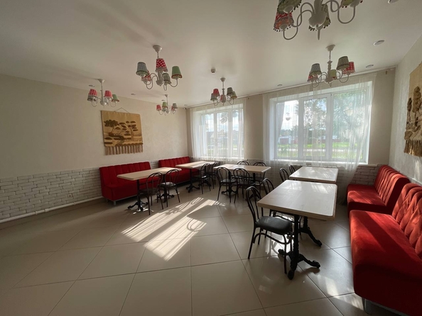 
  Продается универсальное помещение, 600 м², Тракторная ул, д. 3
. Фото 4.