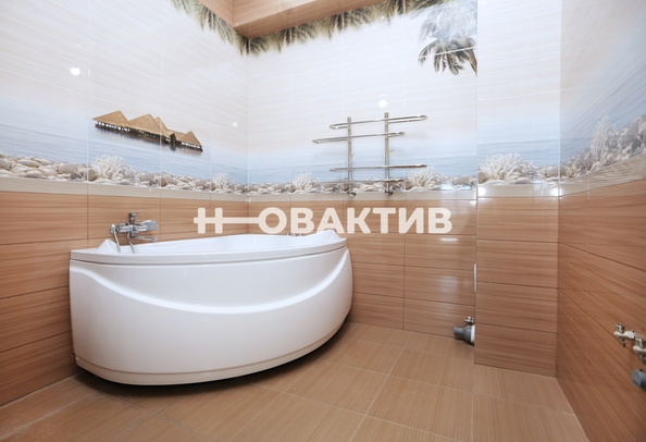 
  Продается дом, 360 м², Новосибирск
. Фото 16.