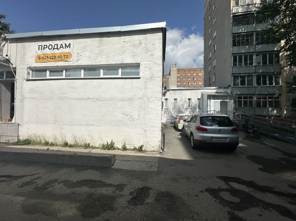 
  Продается торговая площадь, 238 м², Вилюйская ул, д. 24
. Фото 2.