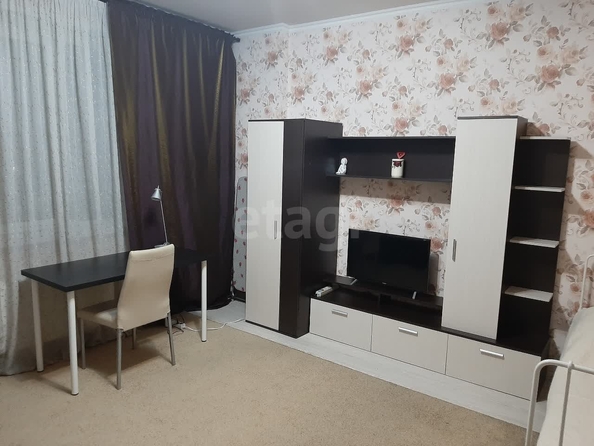 
  Сдается 1-комн. квартира, 43 м², Залесского ул, д. 8/1
. Фото 4.