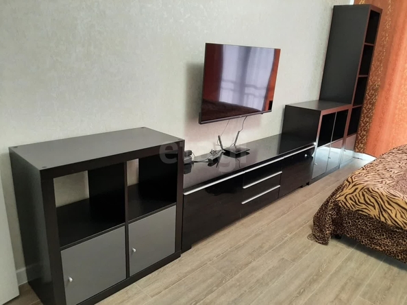 
  Сдается 1-комн. квартира, 38 м², Закаменский мкр, д. 22
. Фото 8.