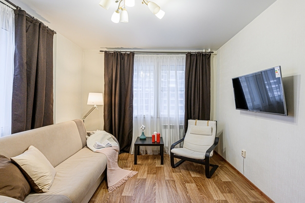 
  Сдам посуточно 2-комн. квартиру, 55 м², Ипподромская ул, д. 8
. Фото 9.