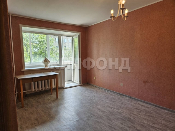 
  Продается 1-комн. квартира, 32.2 м², Объединения ул, д. 60
. Фото 2.