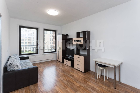 
  Продается 2-комн. квартира, 39 м², 3-й микрорайон, д. 2
. Фото 7.