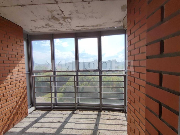 
  Продается 2-комн. квартира, 67.3 м², Есенина ул, д. 67
. Фото 8.