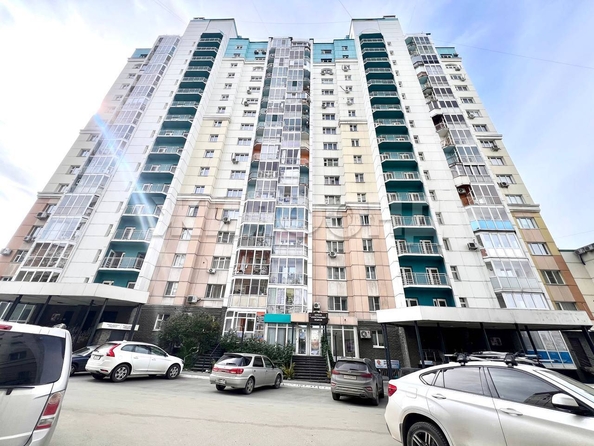 
  Продается 2-комн. квартира, 75.7 м², Железнодорожная ул, д. 14
. Фото 3.