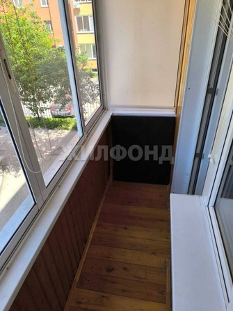 
  Продается 3-комн. квартира, 46.2 м², Петухова ул, д. 108
. Фото 3.