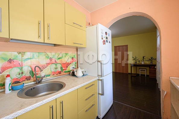 
  Продается 4-комн. квартира, 64.3 м², Дуси Ковальчук ул, д. 181а
. Фото 10.