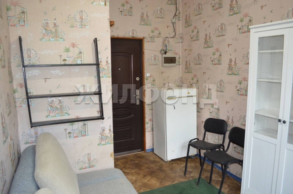 
  Продается комната, 10.5 м², Тополевая ул, д. 19
. Фото 5.