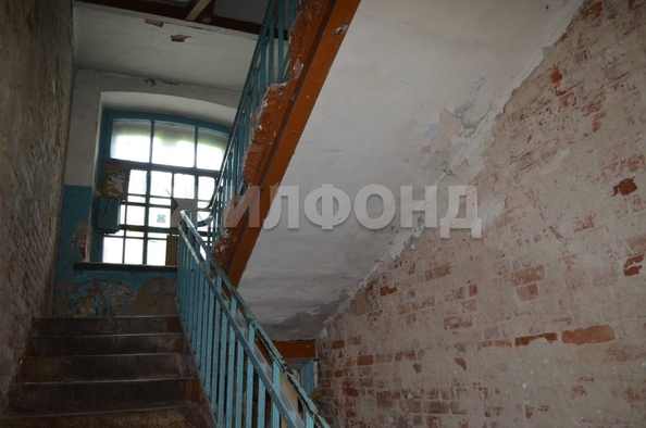 
  Продается комната, 10.5 м², Тополевая ул, д. 19
. Фото 15.