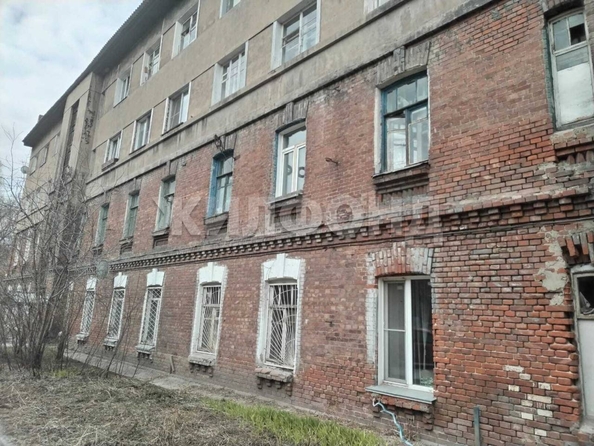 
  Продается комната, 10.5 м², Тополевая ул, д. 19
. Фото 17.