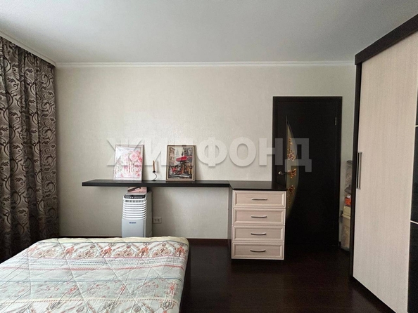 
  Продается 1-комн. квартира, 27.6 м², Ленина ул, д. 27
. Фото 9.