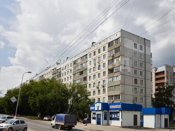 
  Продается 1-комн. квартира, 31.5 м², Есенина ул, д. 10
. Фото 9.