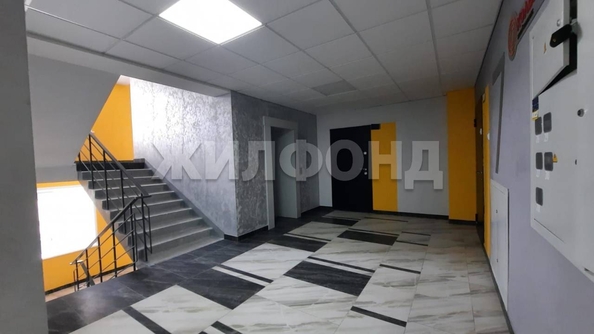 
  Продается 2-комн. квартира, 50.1 м², 3-й микрорайон, д. 15
. Фото 24.