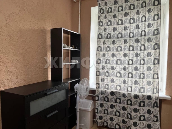 
  Продается 2-комн. квартира, 42.7 м², Молодежи б-р, д. 26
. Фото 5.