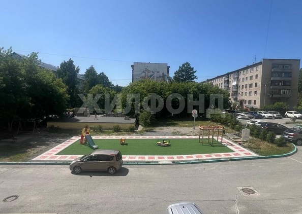 
  Продается 2-комн. квартира, 76.5 м², Вертковская ул, д. 5/3
. Фото 6.