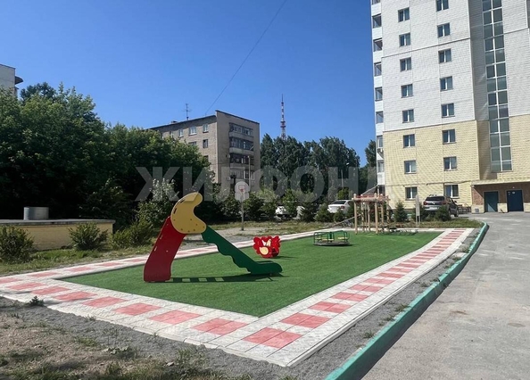 
  Продается 2-комн. квартира, 76.5 м², Вертковская ул, д. 5/3
. Фото 7.