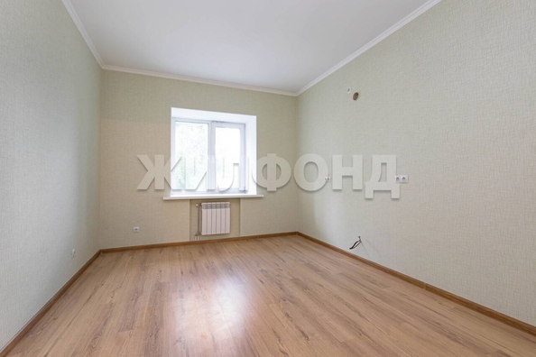 
  Продается 2-комн. квартира, 76.5 м², Вертковская ул, д. 5/3
. Фото 3.