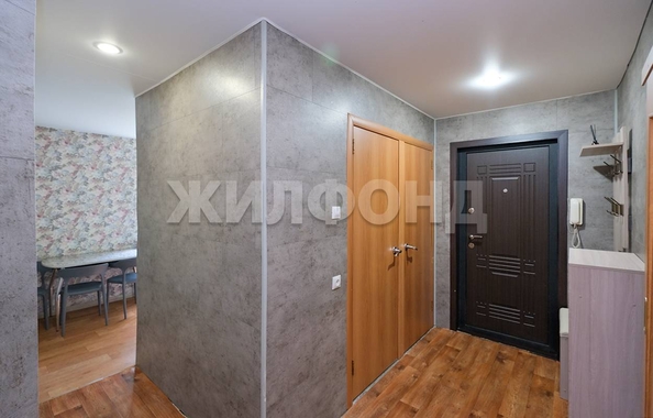 
  Продается 3-комн. квартира, 57.9 м², Петухова ул, д. 134
. Фото 7.
