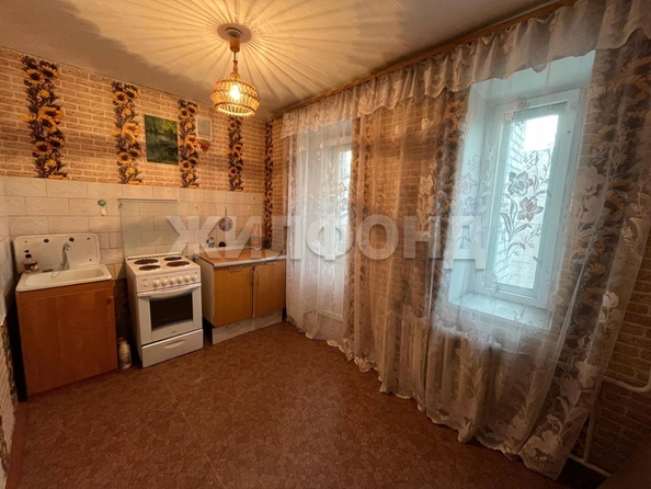 
  Продается 1-комн. квартира, 27.5 м², Солнечная ул, д. 2
. Фото 4.