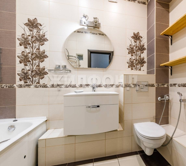 
  Продается 1-комн. квартира, 46 м², Военная ул, д. 9
. Фото 4.