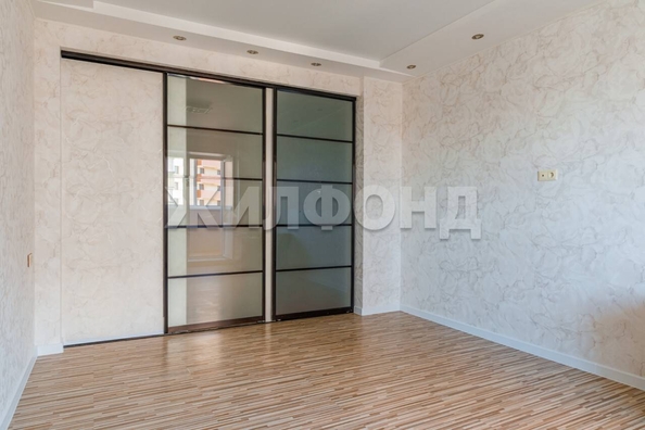 
  Продается 1-комн. квартира, 46 м², Военная ул, д. 9
. Фото 6.