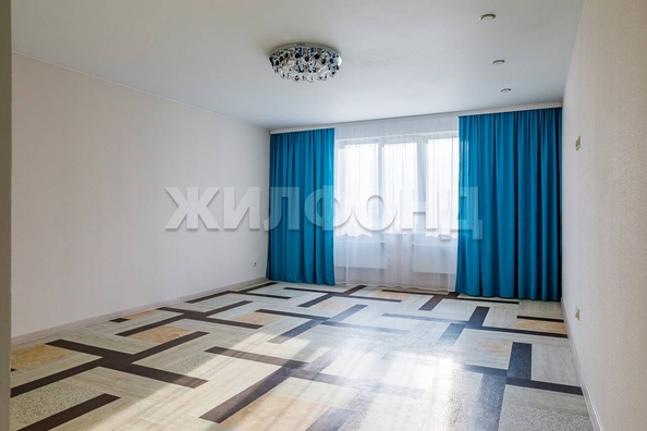 
  Продается 2-комн. квартира, 76.2 м², Татьяны Снежиной ул, д. 48
. Фото 6.