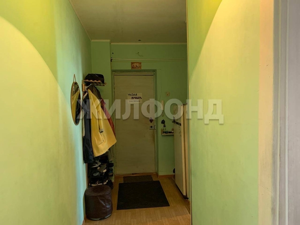 
  Продается 4-комн. квартира, 71.9 м², Молодости ул, д. 46
. Фото 8.
