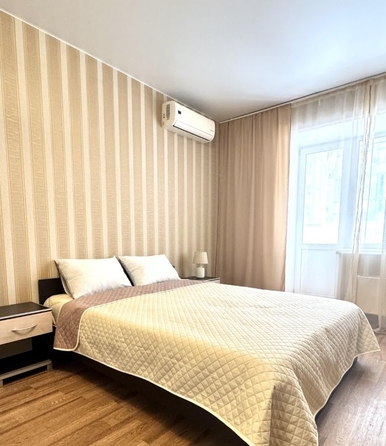 
  Сдам 1-комн. квартиру, 42 м², Урицкого ул, д. 6
. Фото 1.
