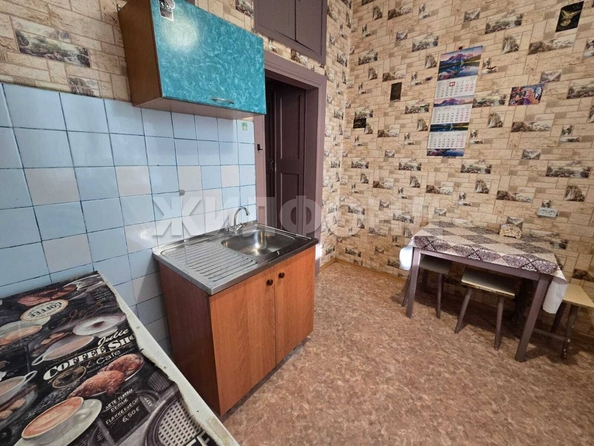 
  Продается 2-комн. квартира, 54.3 м², Военный городок ул, д. 100
. Фото 4.
