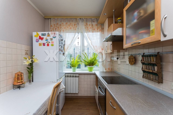 
  Продается 4-комн. квартира, 73.7 м², Челюскинцев ул, д. 15
. Фото 2.