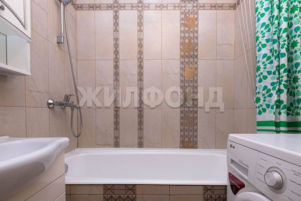 
  Продается 1-комн. квартира, 37.6 м², Связистов ул, д. 15
. Фото 19.